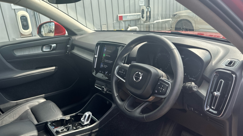 Volvo Xc40 1.5 T5 Recharge PHEV Inscription Pro 5dr Auto Estate